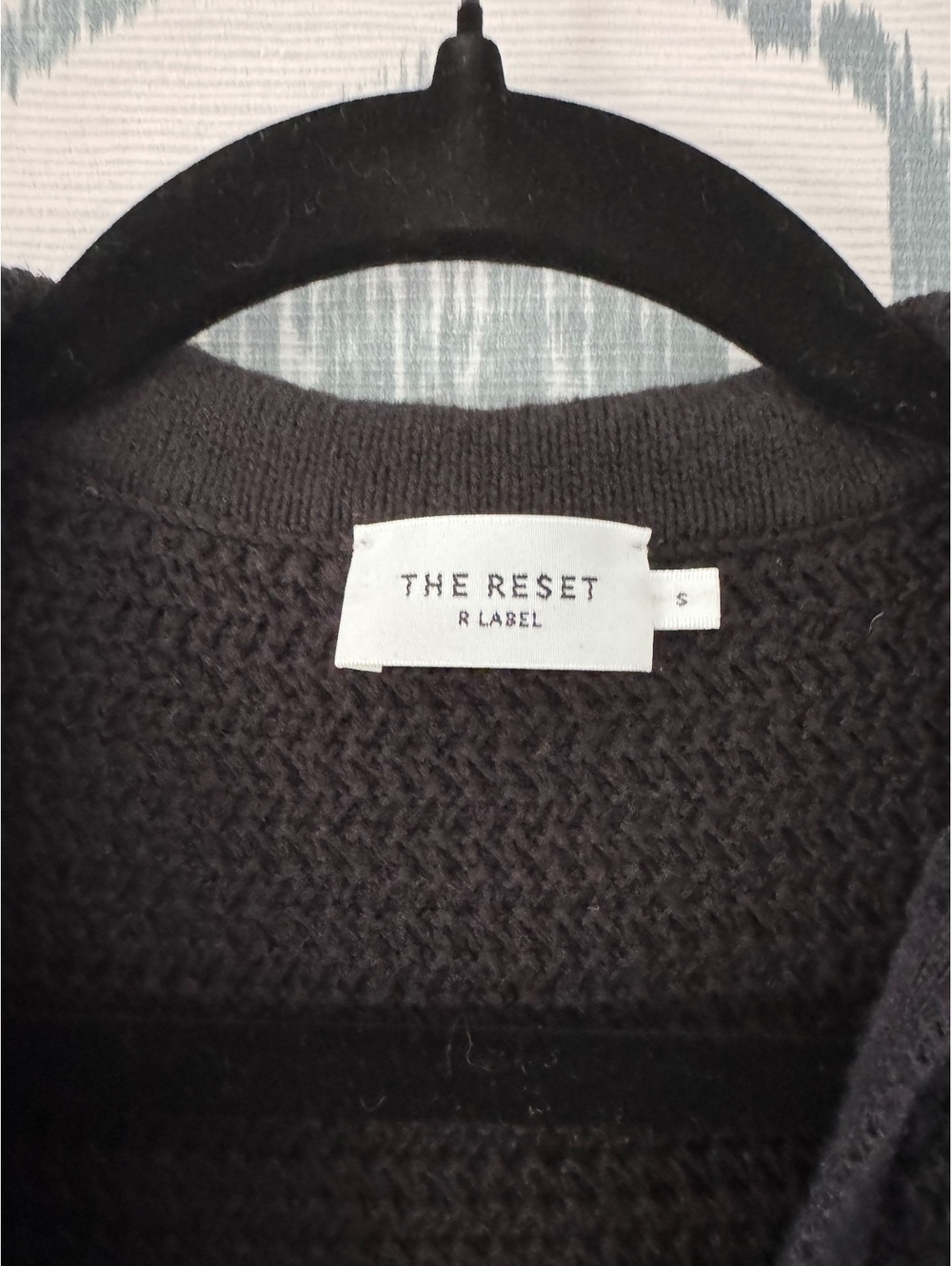The Reset R Label Open Knit Top - Picture 2 of 4